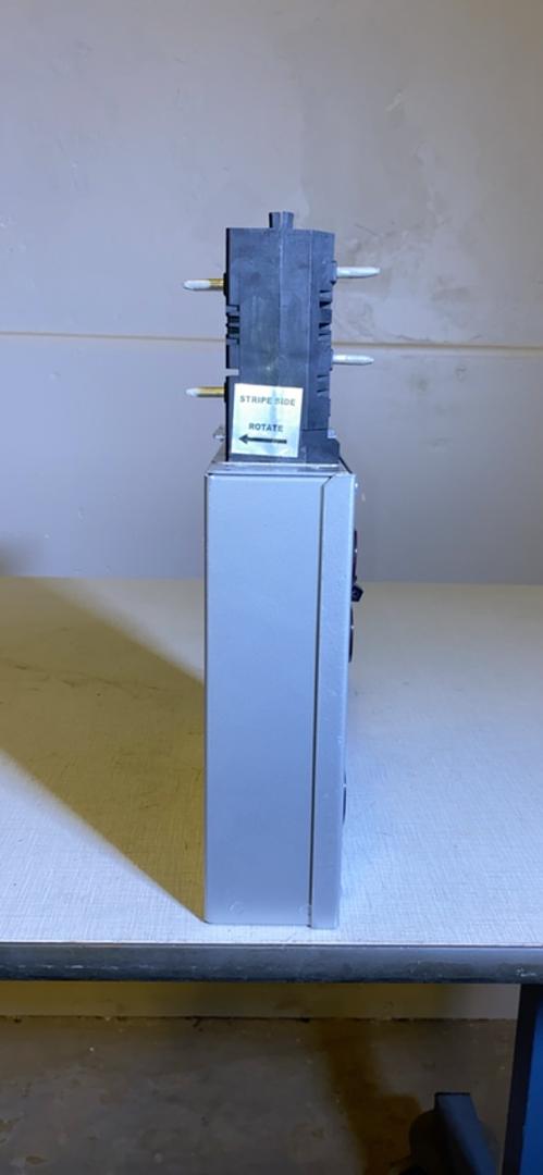 30A STARLINE Busway Tap Box 208/120 CBMY5E28520(3)L6304(S6LLST4307)