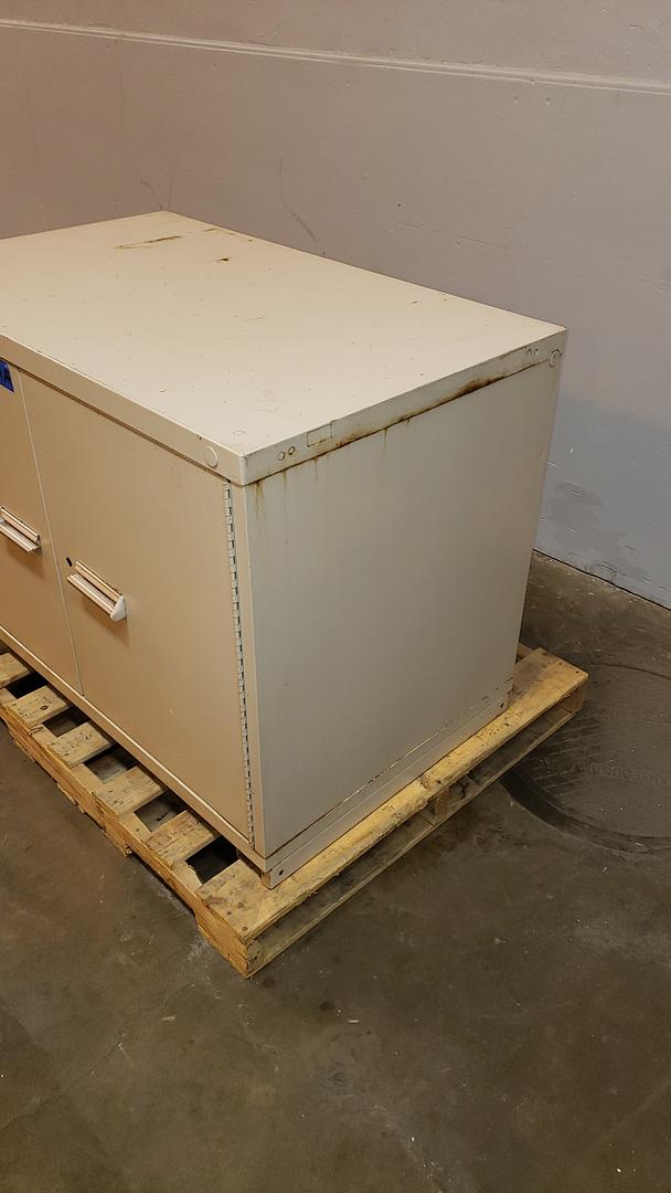 45" STANLEY Vidmar 2 Door Storage Cabinet(S6LLST10102)