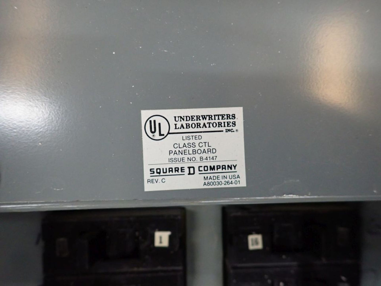 Square D 225A NEHB NHEB-3570-508 Panelboard 480Y/277, 240V, 3PH w/ Circuit Breakers