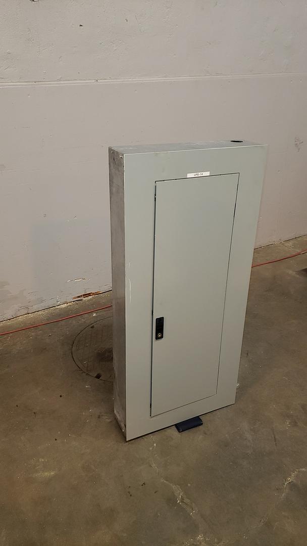 GE 225A Breaker Panel Board 208/120 Loaded(S6LLST12097)