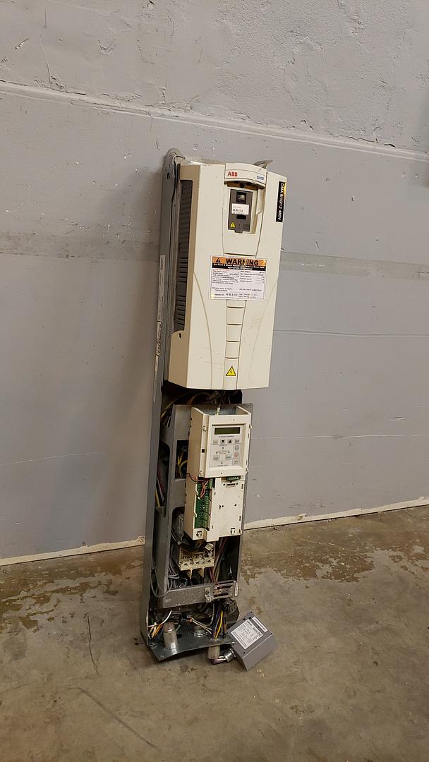ABB VFD ACH550-VCR-045A-4(S6LLST9498)