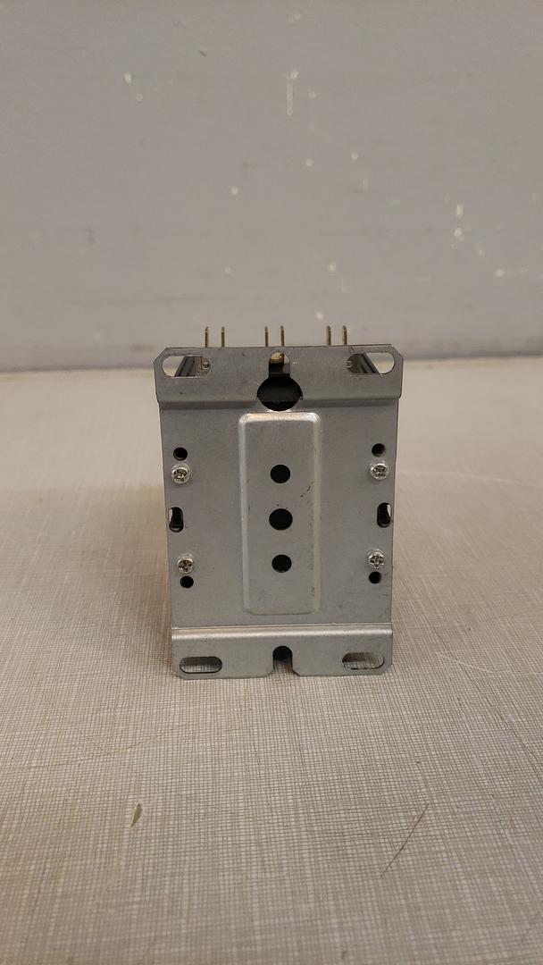Square D 8910DPA33V14(S6LLST10882)