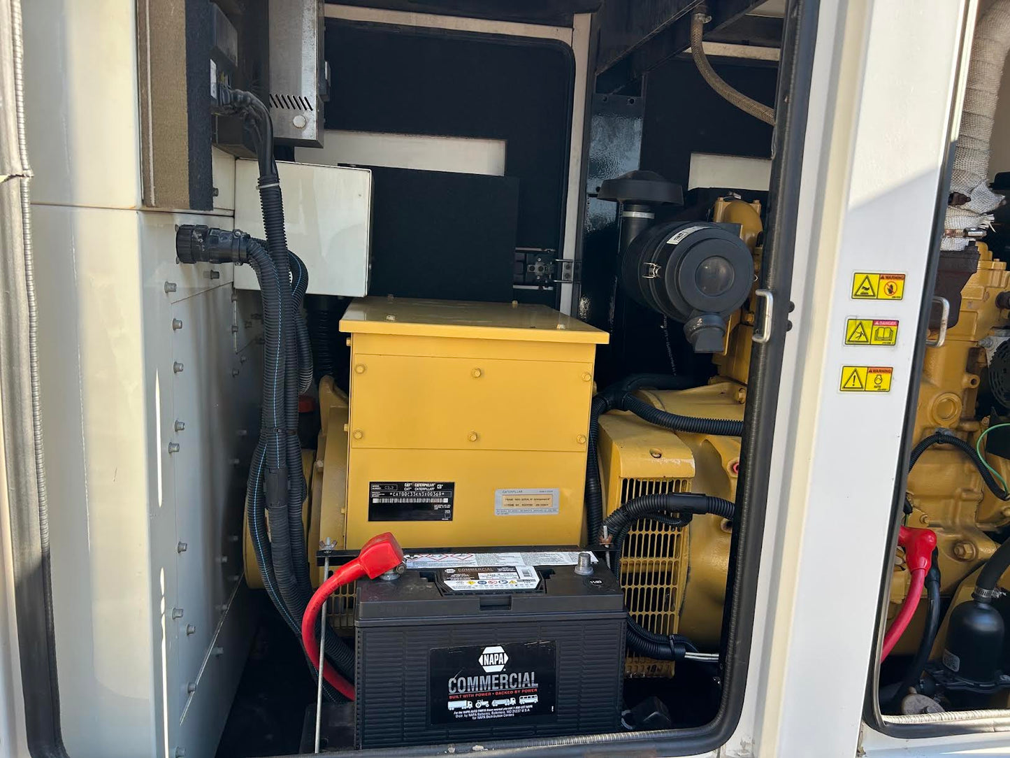 2009 CAT XQ30-6 30 kW Towable Diesel Generator 208/480V 3PH Trailer 1123 Hrs
