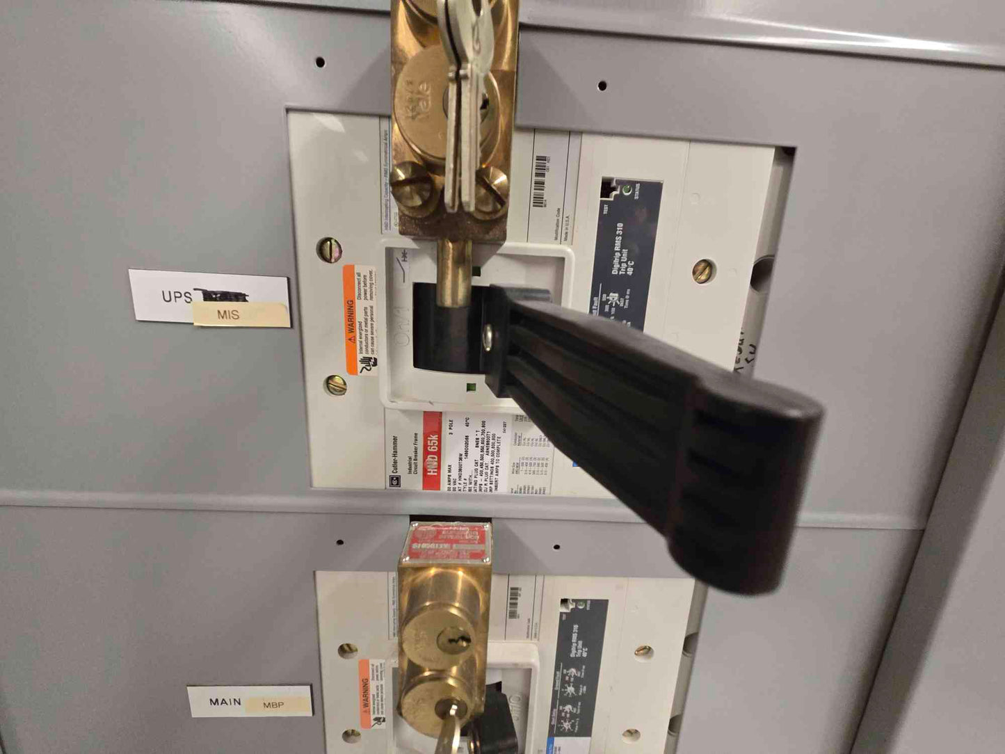 800A Pow-R-Line C Switchboard 480V 3Ph 7 Breaker (SKU: 110244)