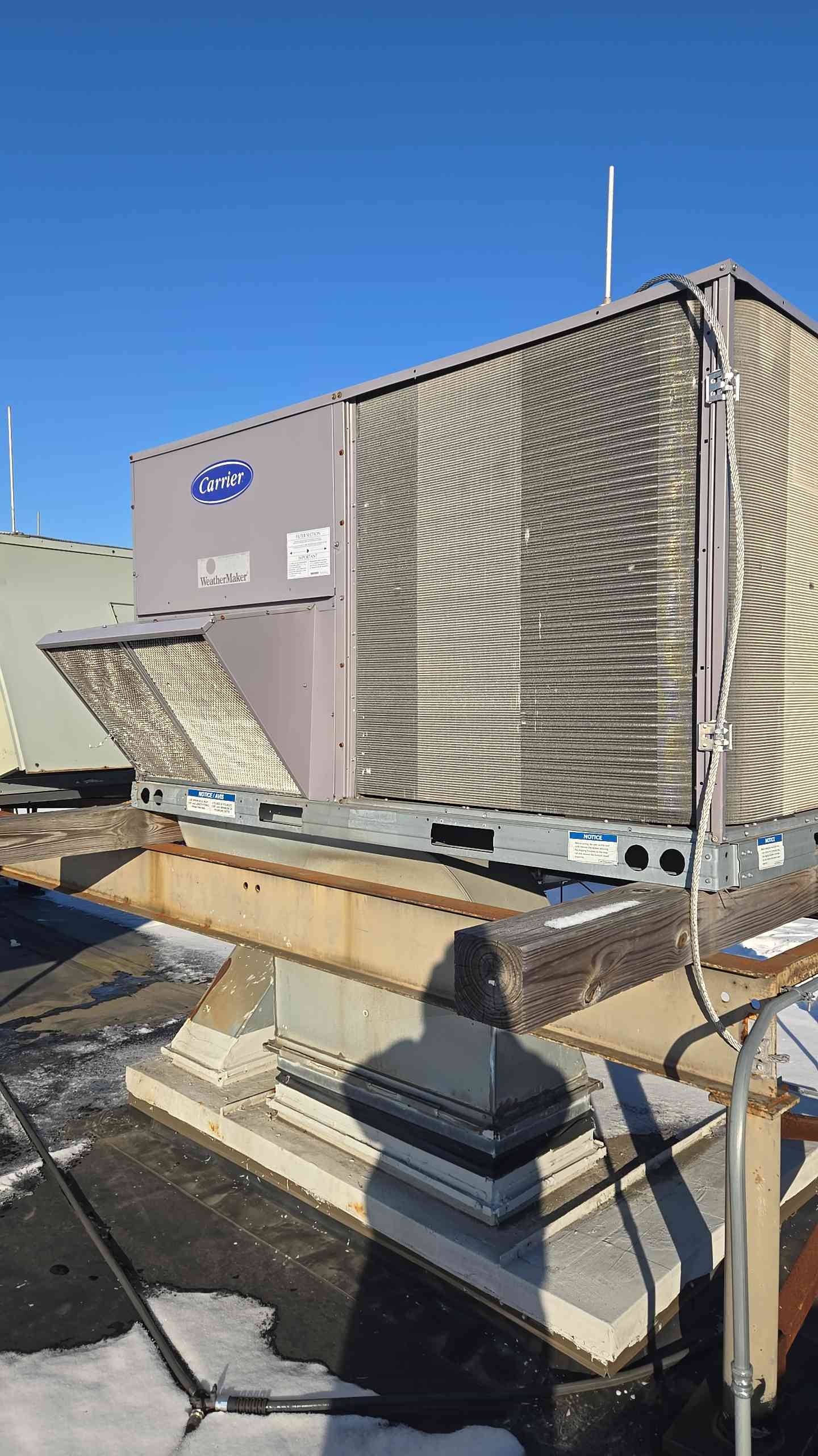 Carrier YCH210 Packaged Gas Electric RTU YCH210C3NOCA