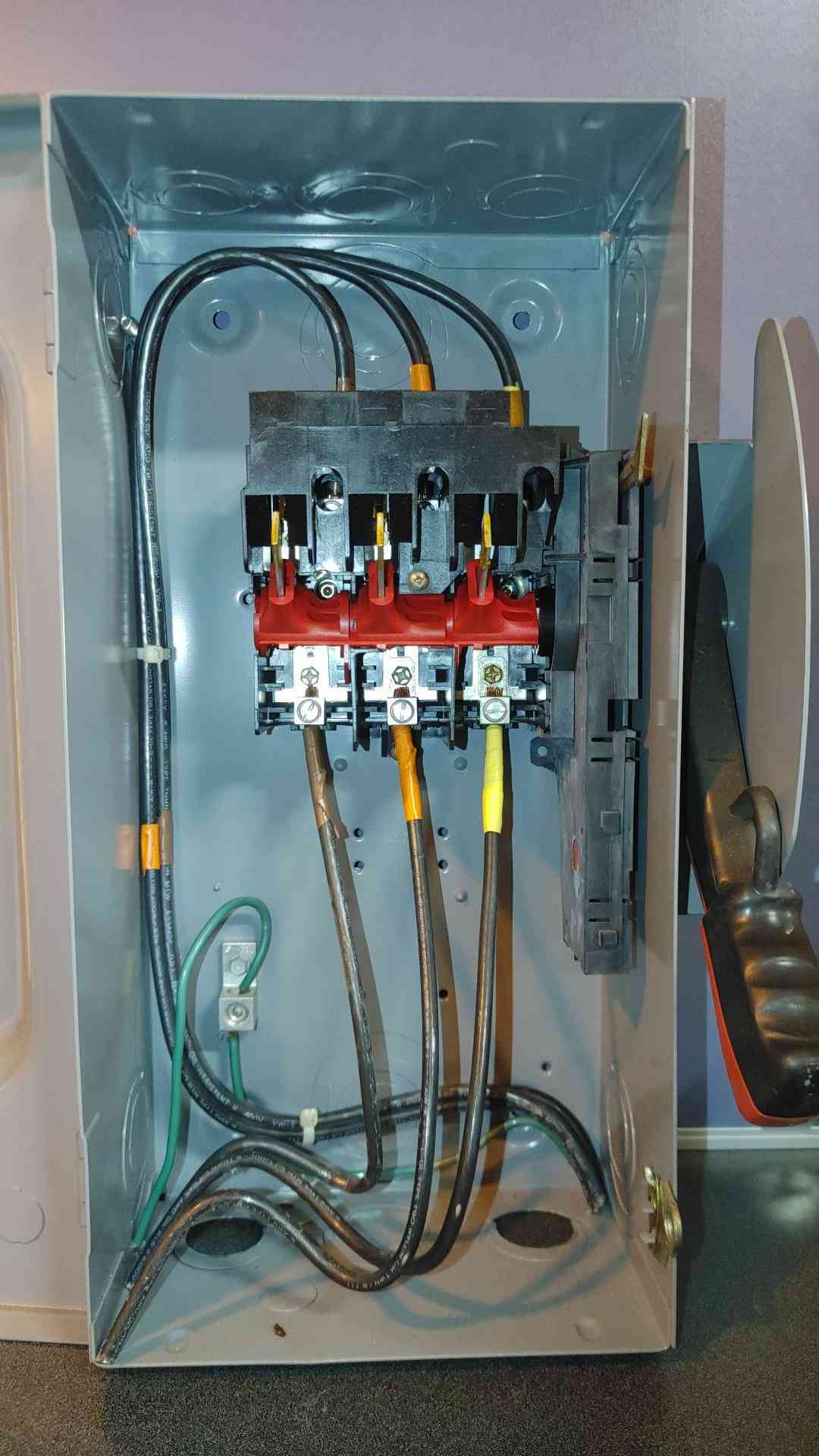 Square D Heavy Duty Safety Switch(107621)