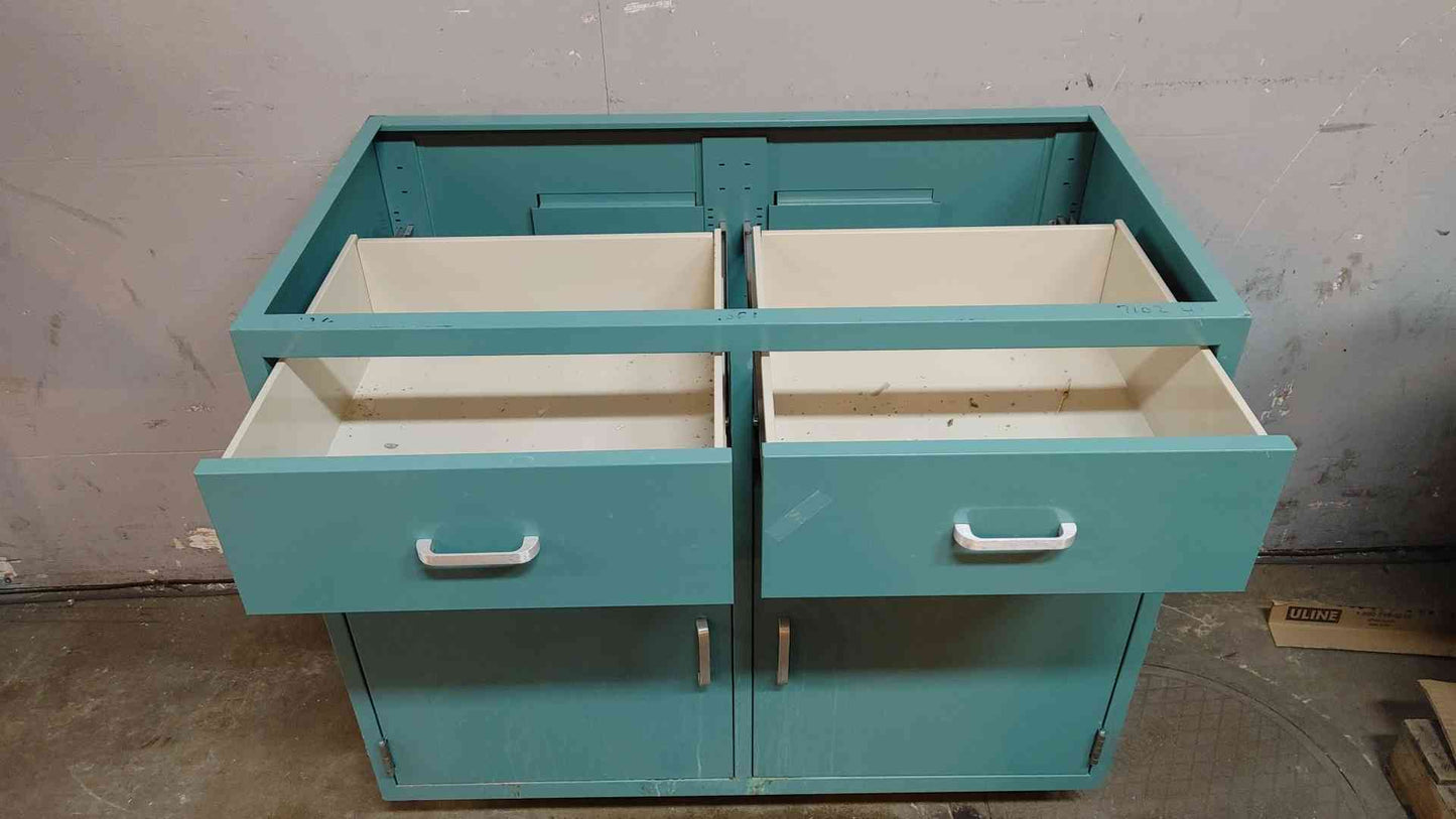 41" Duralab Mixed Casework (108403)