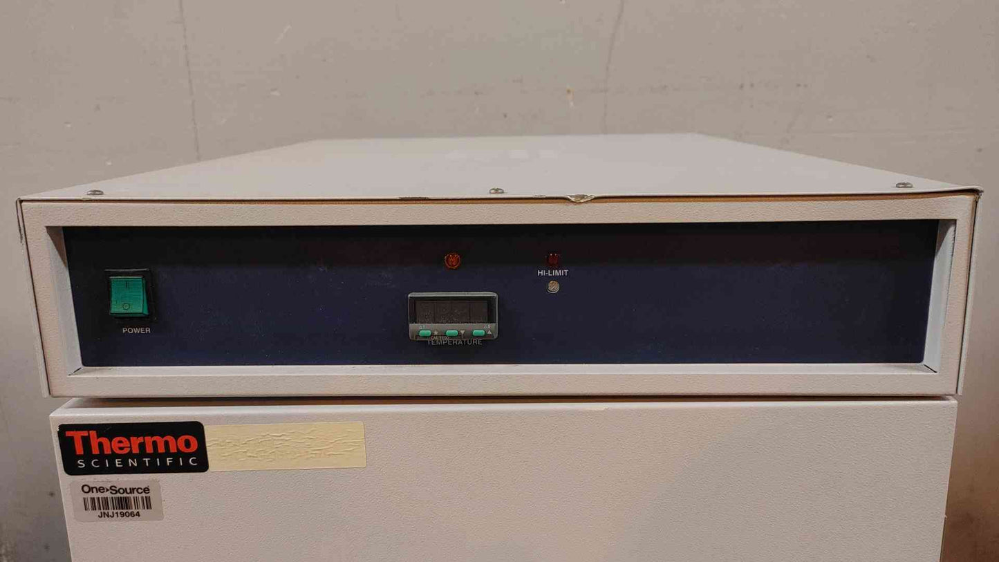 Thermo Scientific Lab-Line Imperial III Incubator 120V 1PH 305 Model (108745)