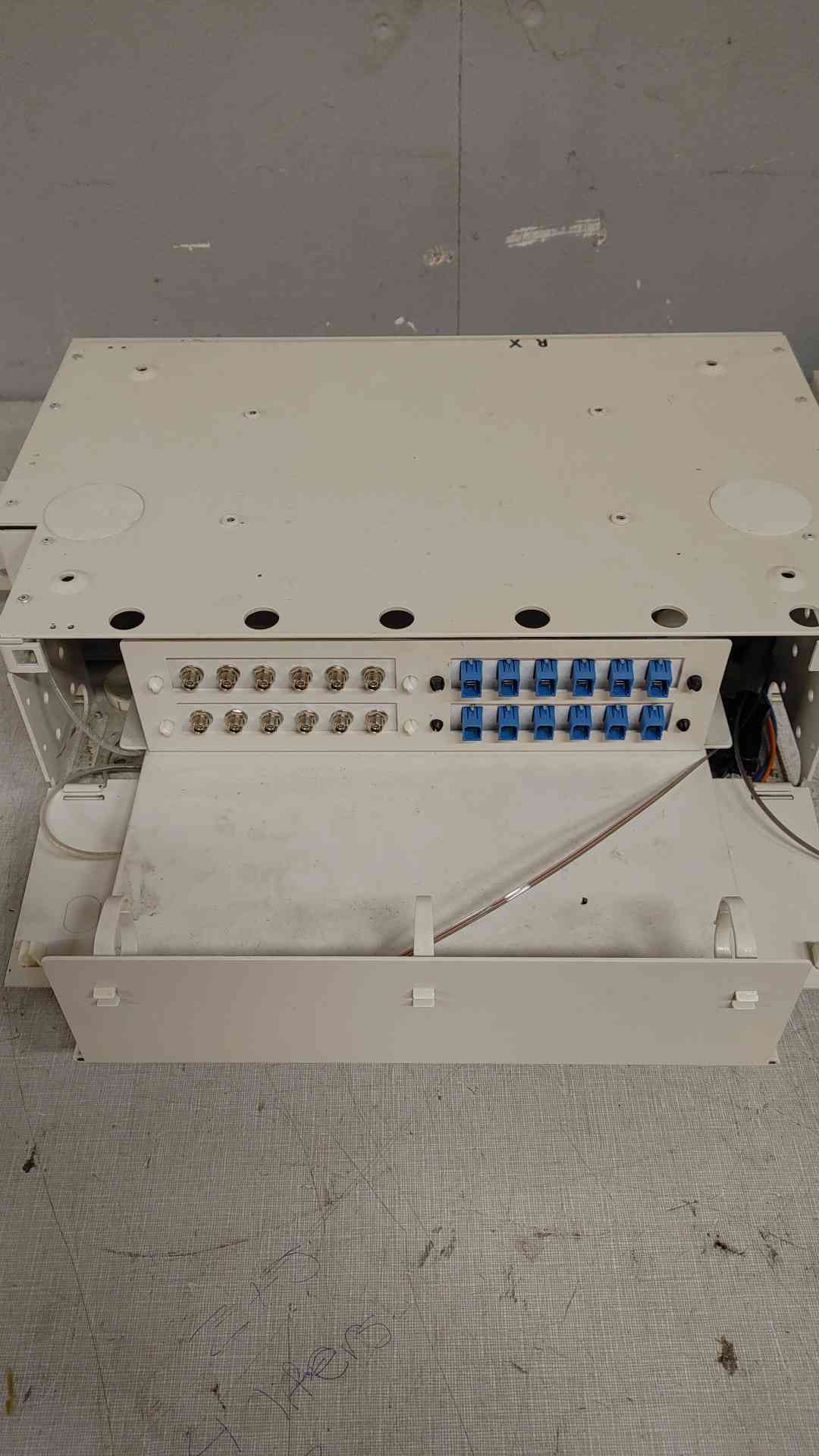 AT&T Lightguide Distribution Shelf (108807)