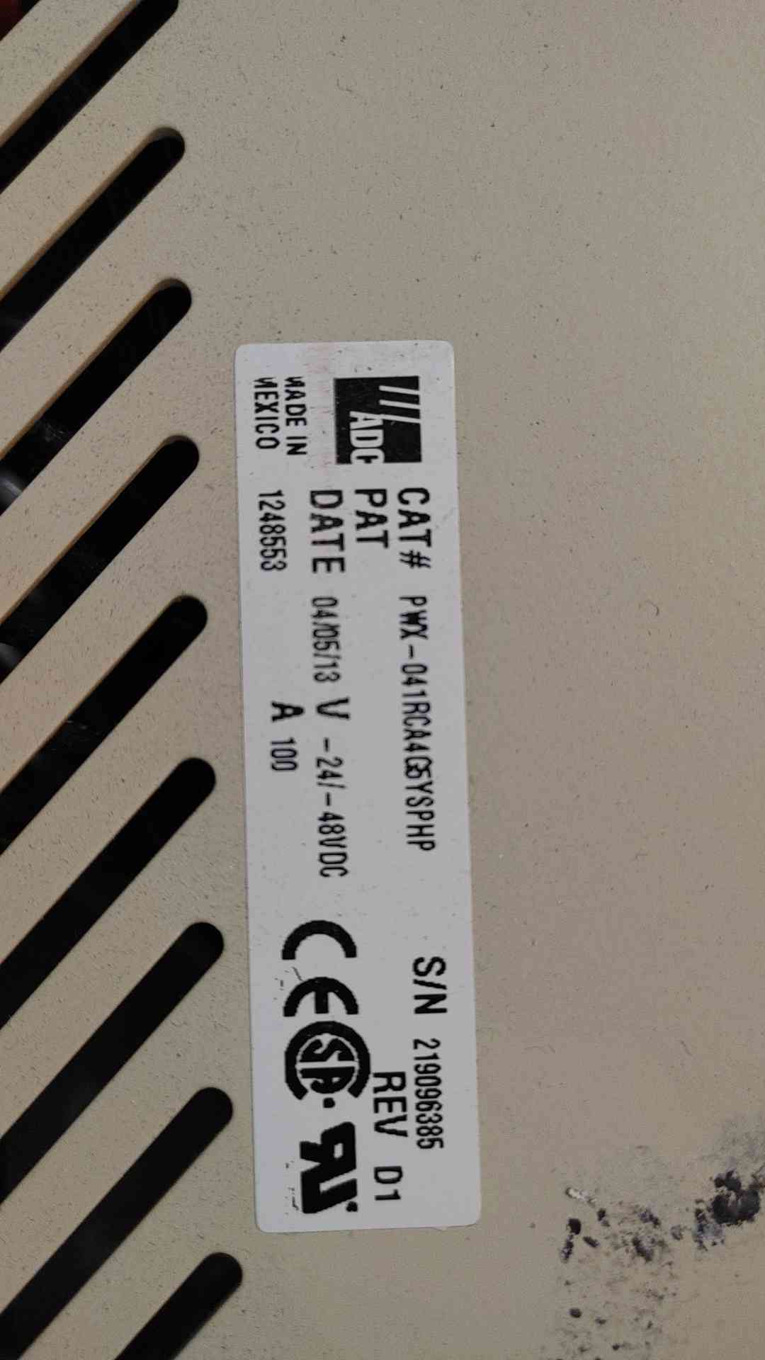 ADC Powerworx PWX-041RCA4G5YSPHP 100 Amp Fuse panel (108910)
