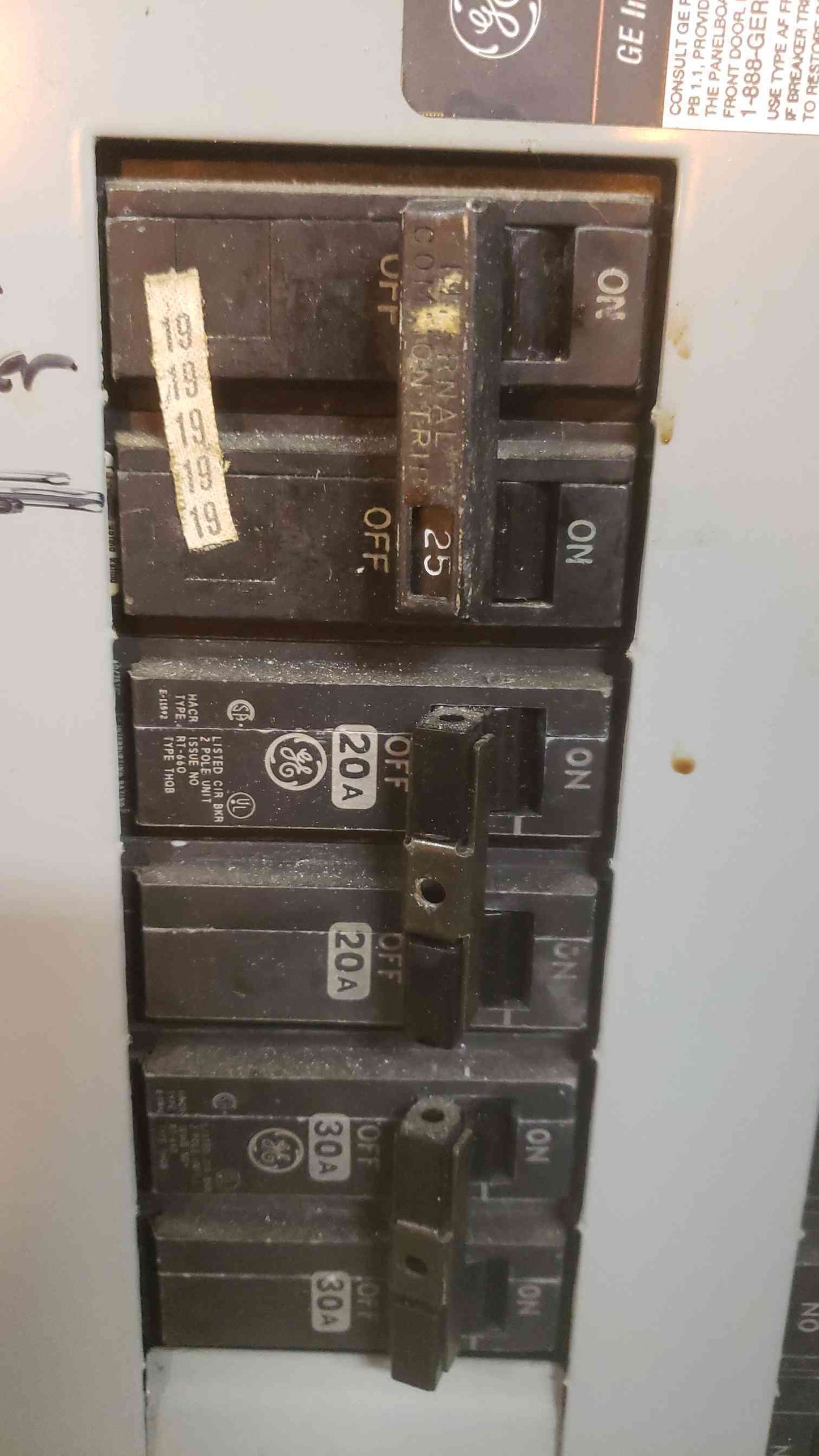 GE A Series 125A 208/120 3PH 4W Panelboard AQF3241MTX (SKU: 108922)