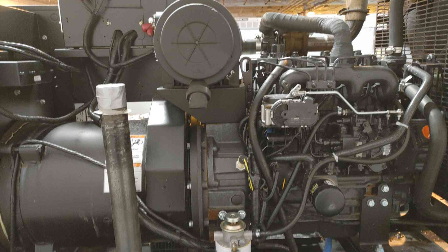 30KW Generac Generator 120/24 V 1Ph '15 Diesel 202 Hrs TESTED (109105)
