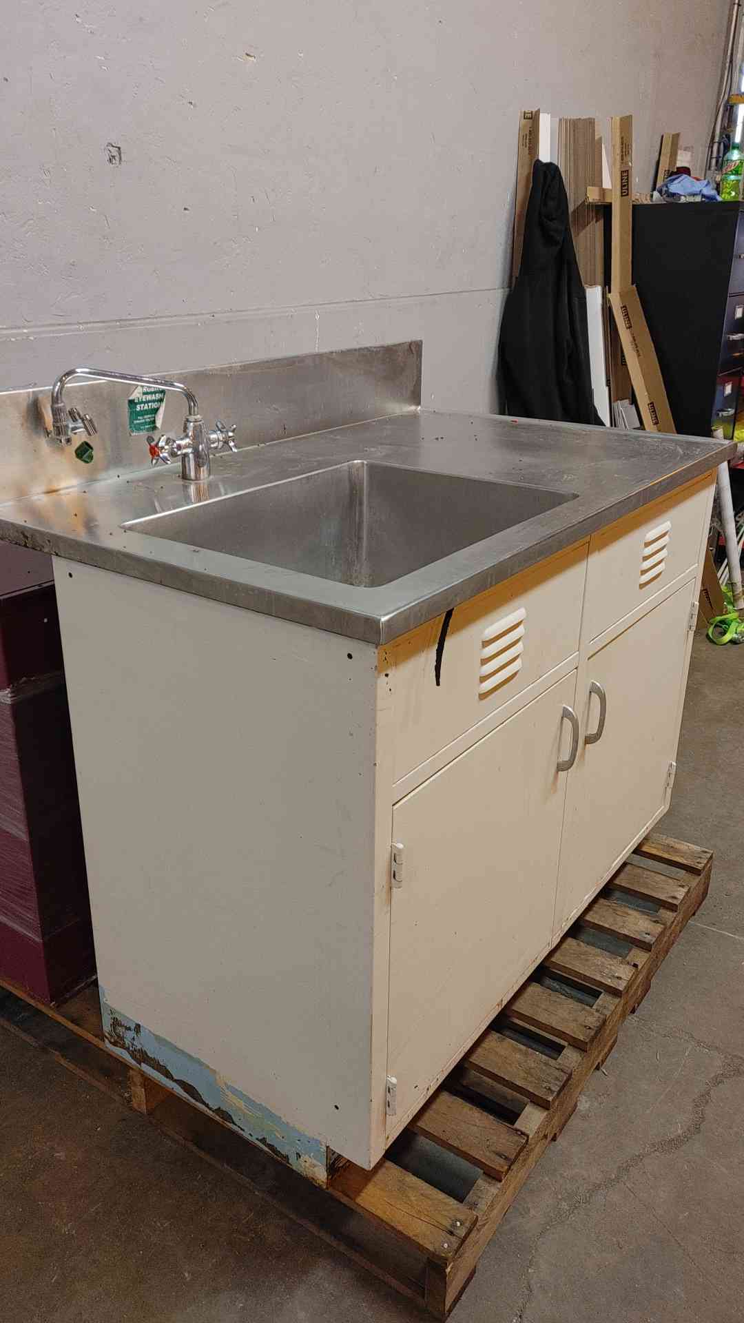 Hamilton 4' Stainless Doors Sink Basin Combo Metal Lab Casework Standing (109147)