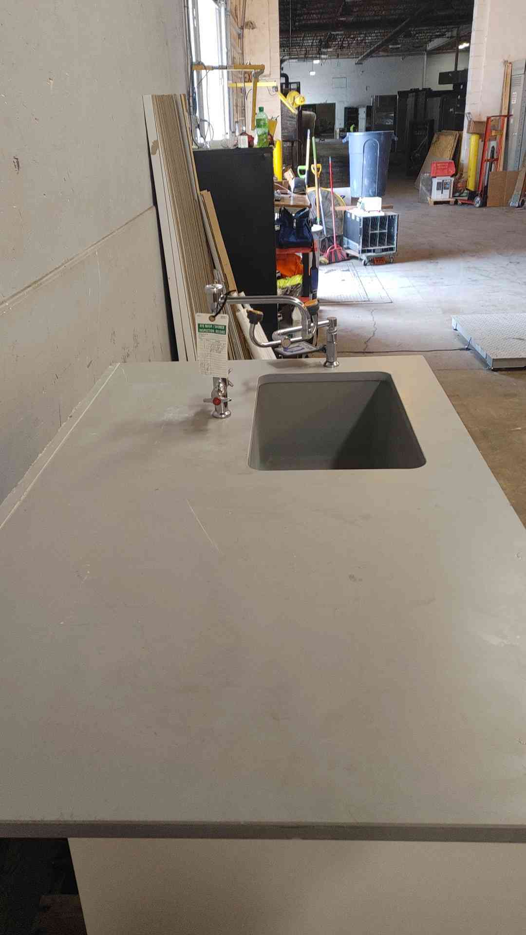 5' Duralab Mixed Casework/sink Combo (109188)