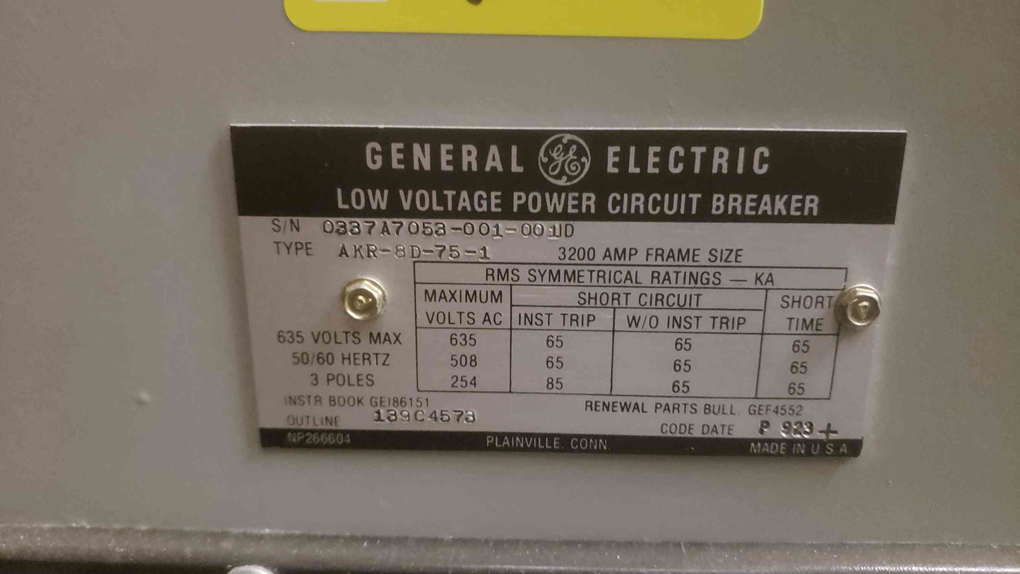 GE 3200A 635V Max Low Voltage Power Circuit Breaker AKR-8D-75-1 (SKU: 109431)