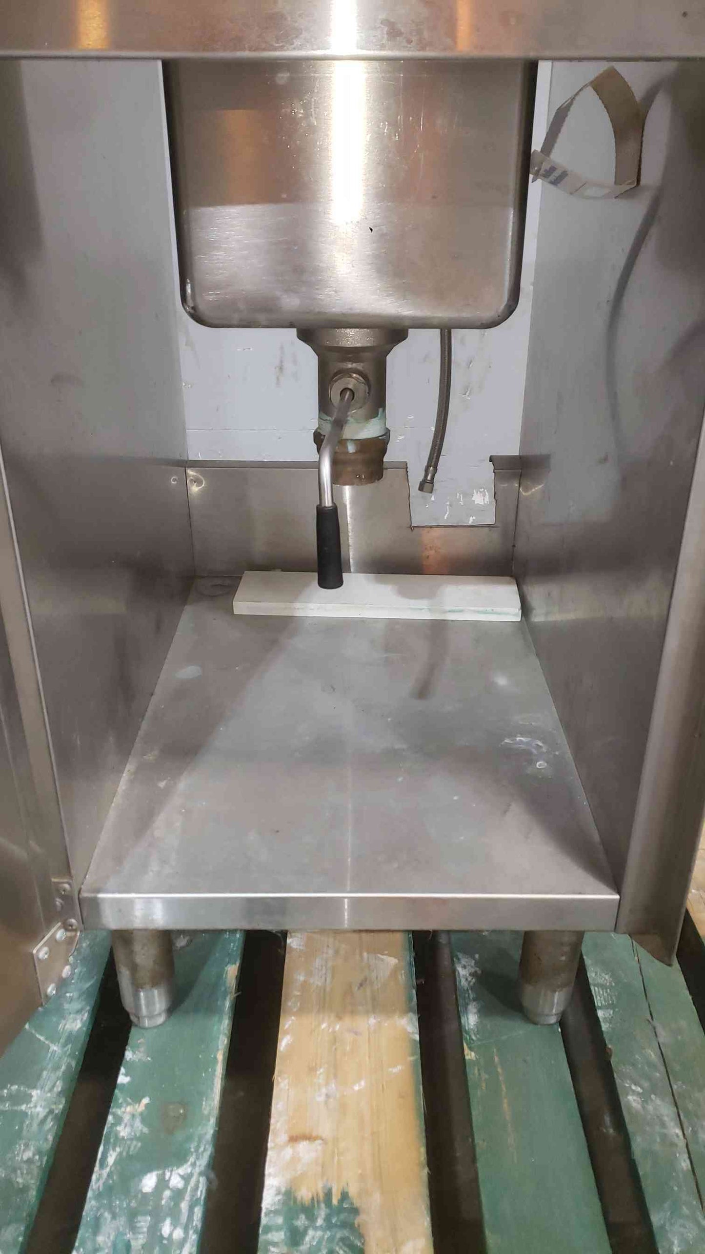 Stainless Steel Single Basin Sink (SKU: 111937)
