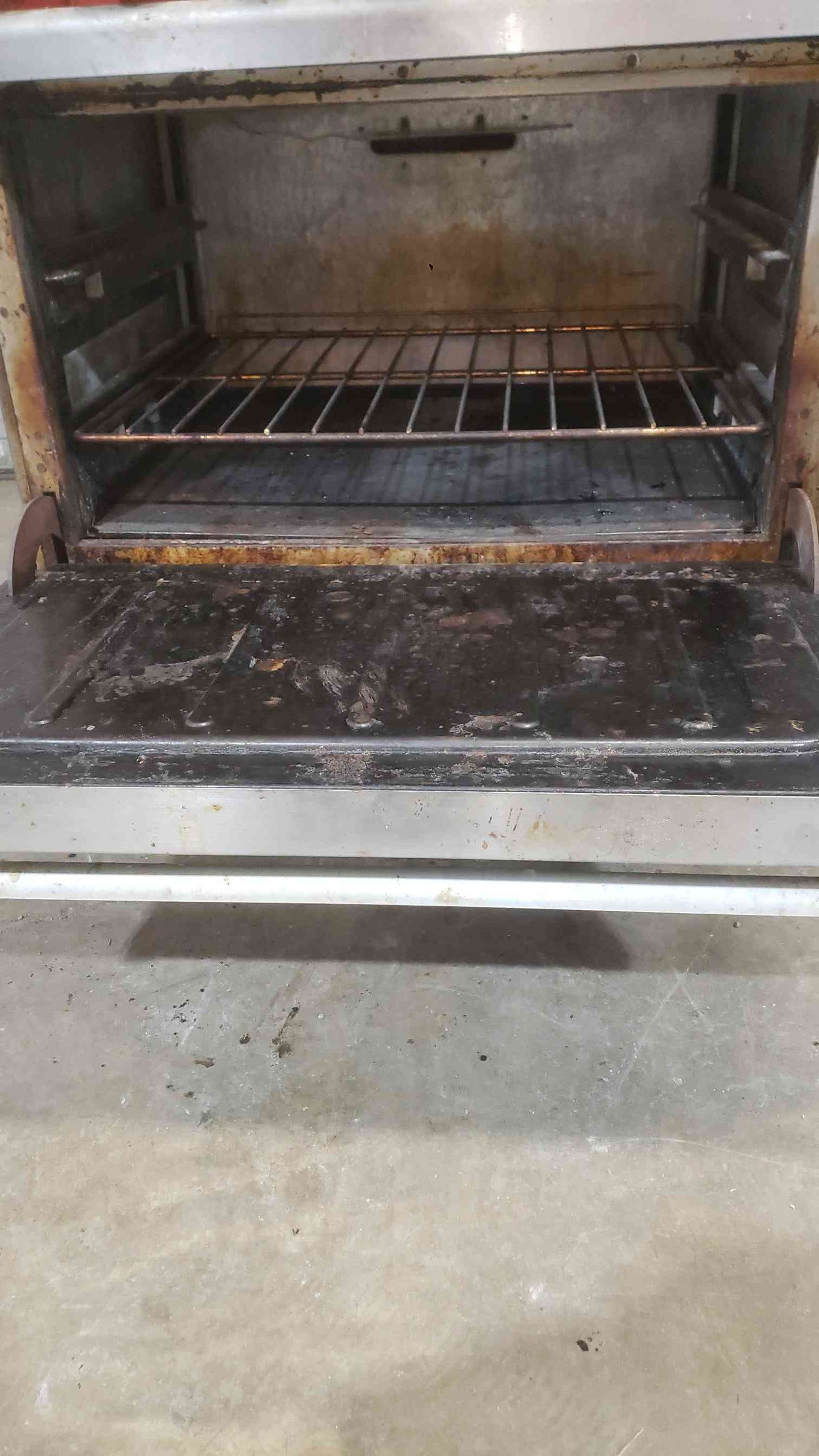 Vulcan Nat Gas Dual Oven W/ 10 Burners (SKU: 112263)