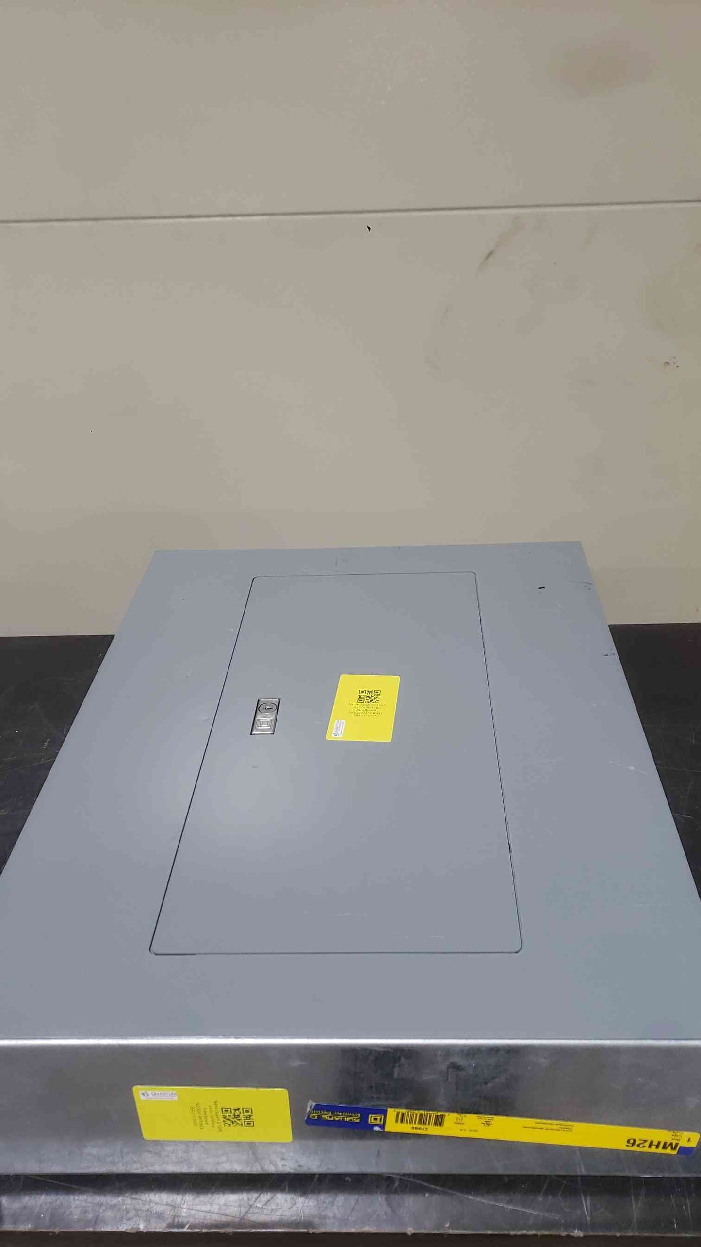 Square D 100A 240V~ 3PH 4W Panelboard NQOD424M100CU (SKU: 112697)