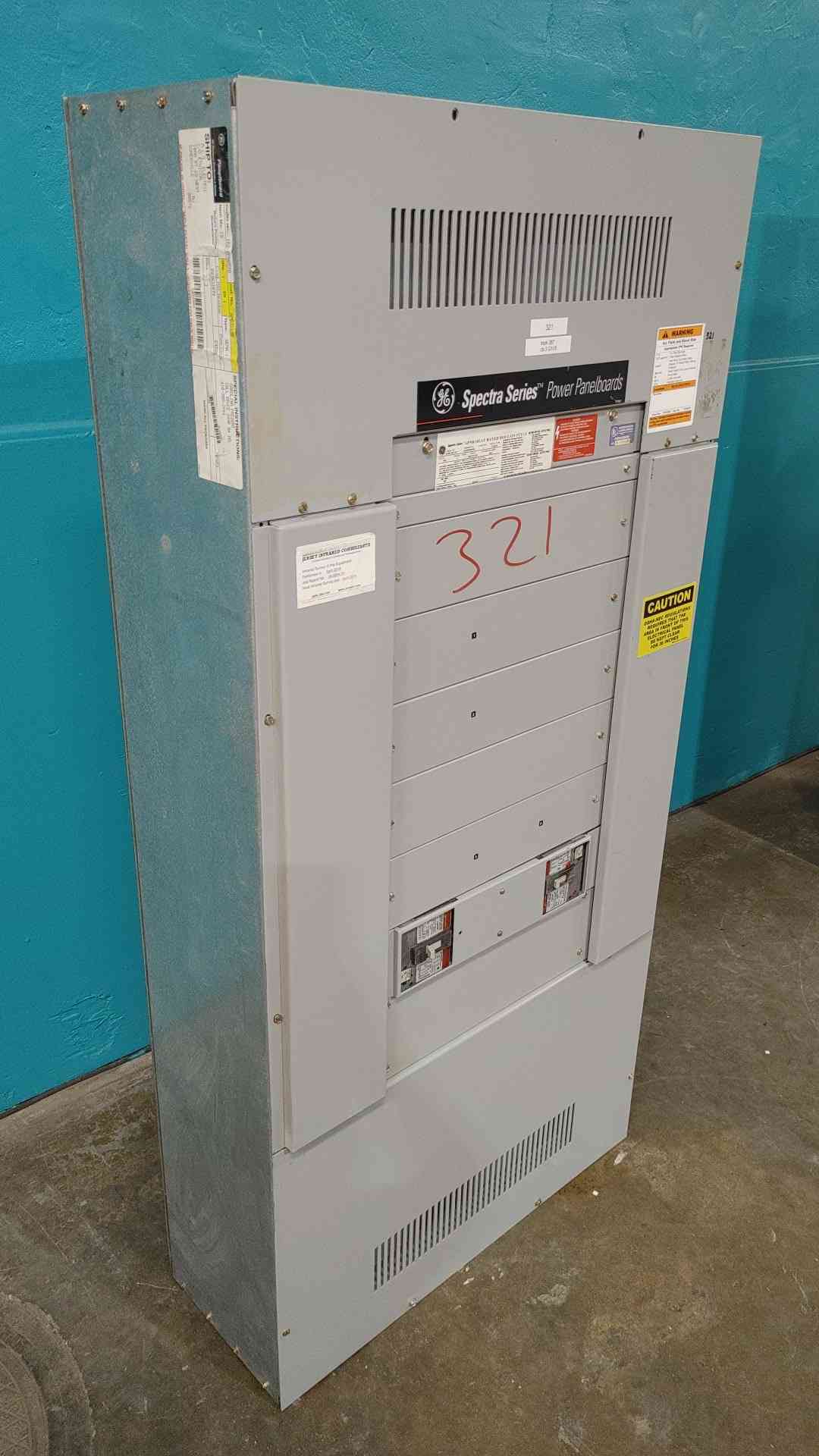 GE Spectra Series 400A, 480V, 3PH, 3W, Bottom Feed Panelbored (Sku 114026)