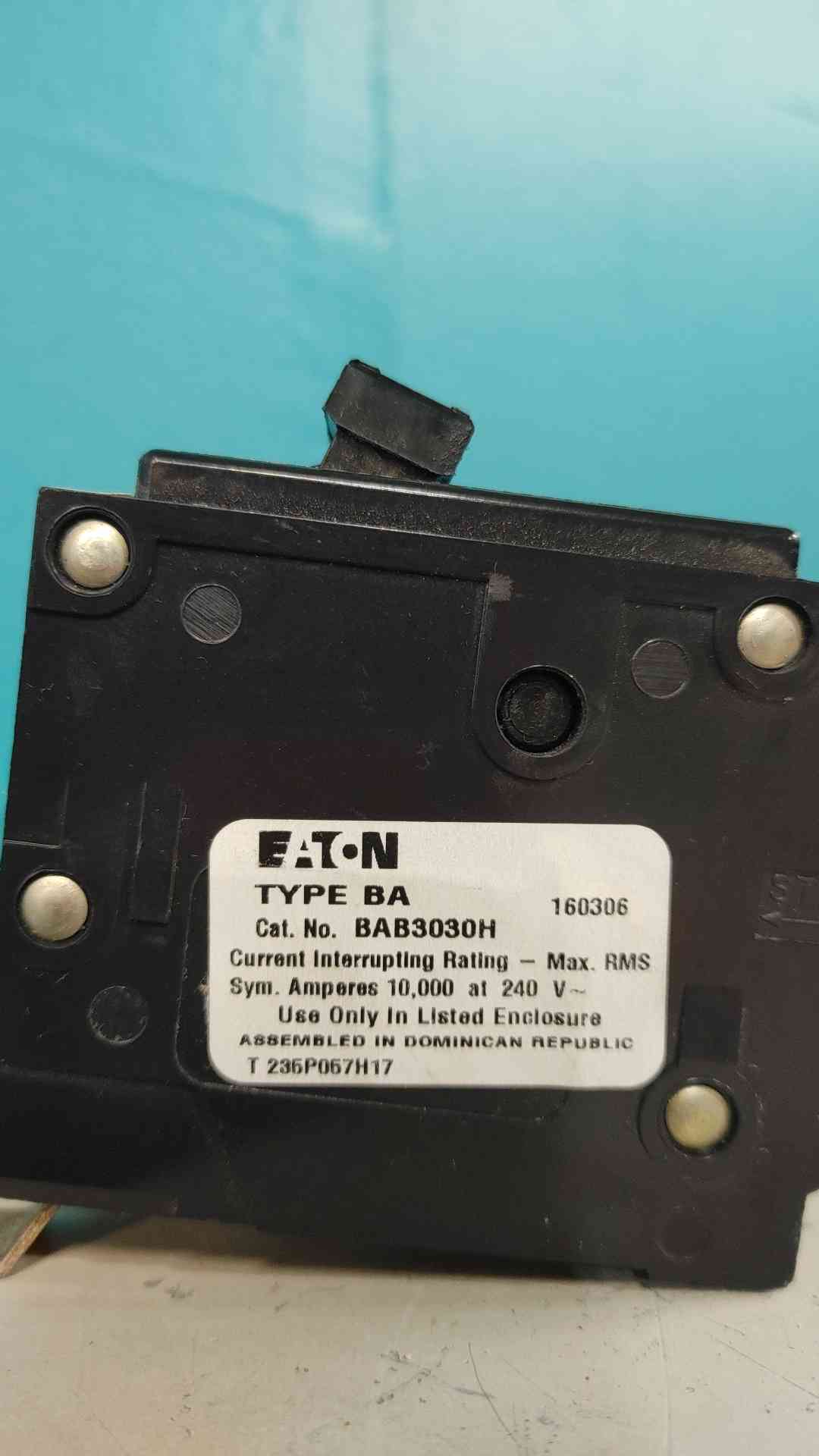 Eaton BAB3030H 30 Amp 3 Pole Bolt On Circuit Breaker Type BA Quicklag 30A 240V