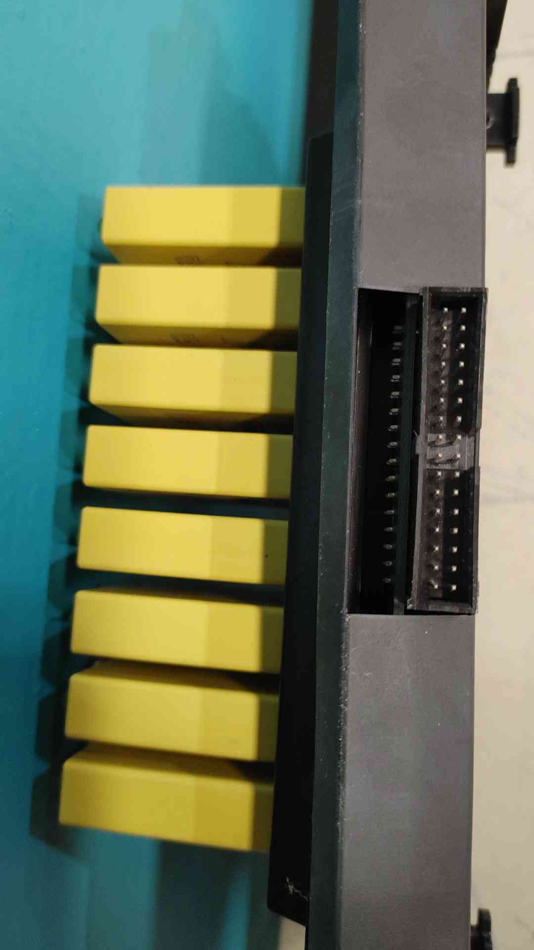 Schneider PowerLogic IOX08 I/O Extension Module w/ 8x 70G-IAC5 Modules