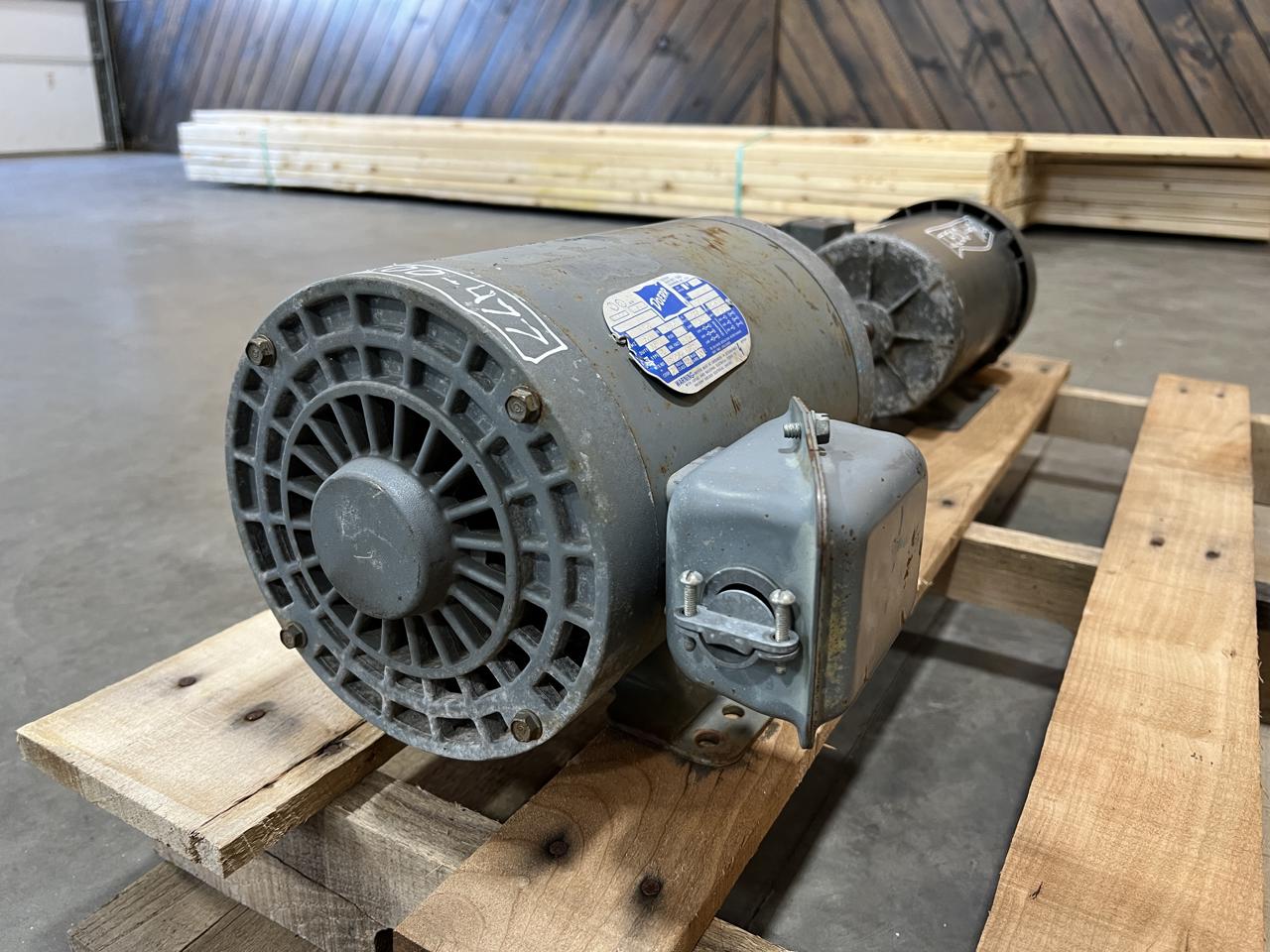 Doerr Electric 3 Phase, AC Motor with Pulley, 5 HP, 1740 RPM, Used Tested