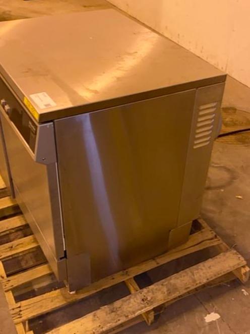 Miele G7883CD Professional Cleaning and Disinfection Machine(S6LLST3430)