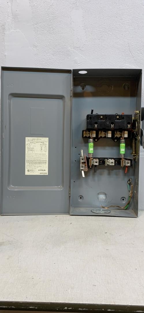 200A SQUARE D GENERAL DUTY SAFETY SWITCH D324N(S6LLST10571)