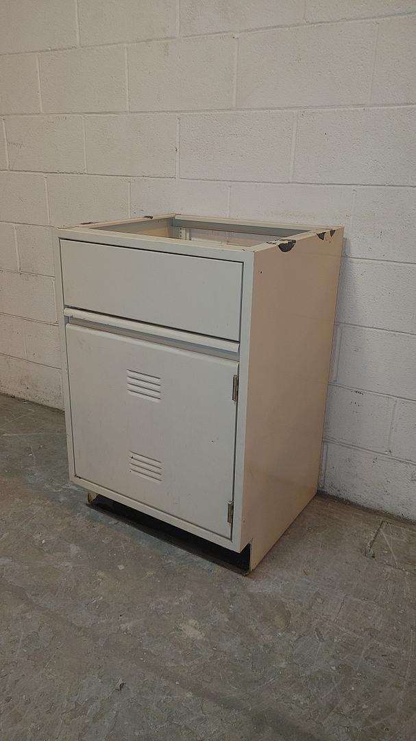 24" Contoured Cabinet(S6LLST11879)