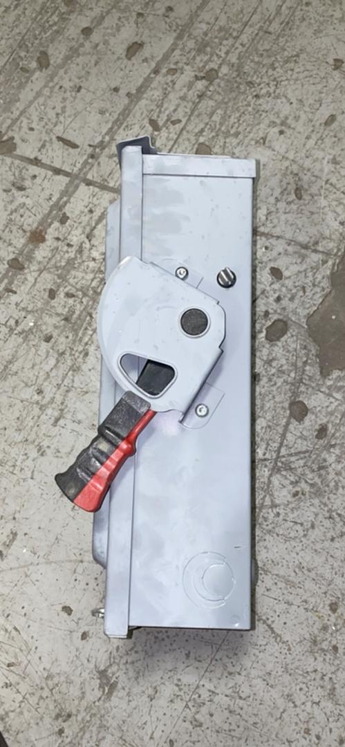 30A Square D Heavy Duty Safety Switch HU361RB(S6LLST4395)