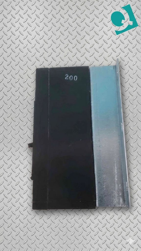 GE TQD32200 3-Pole Circuit Breaker 200A 240V 10kAIC Thermal Magnetic Bolt-On (SKU: 113119)