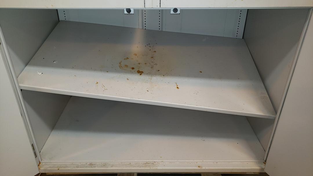 3' Labcrafters Lab Casework Bench B Condition(S6LLST9797)