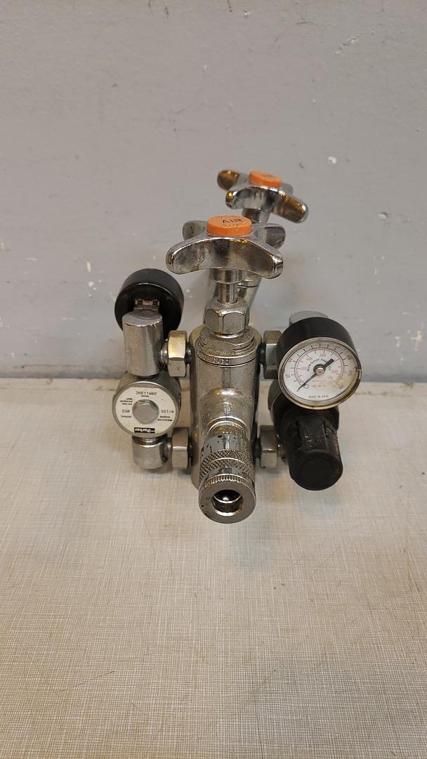 Box of Metal Gas Nozzles(S6LLST10778)