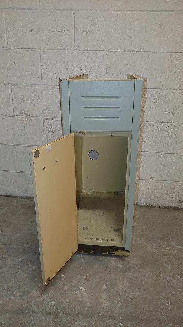 12" St Charles Cabinet(S6LLST11881)