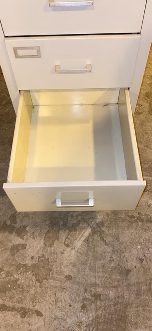 18" Hamilton Casework Base(S6LLST3613)