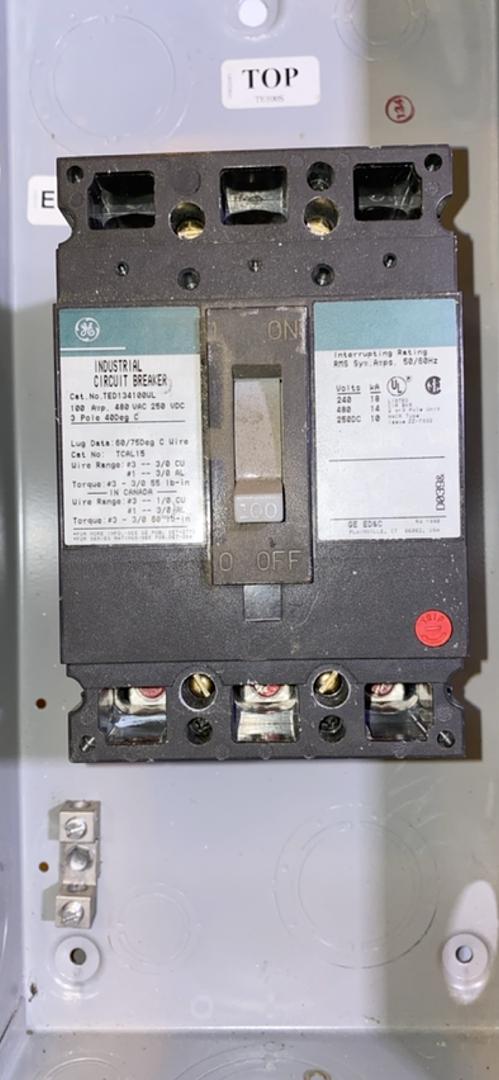 TE100F GE Type 1 Enclosure w/ TED134100UL Circuit Breaker(S6LLST4245)