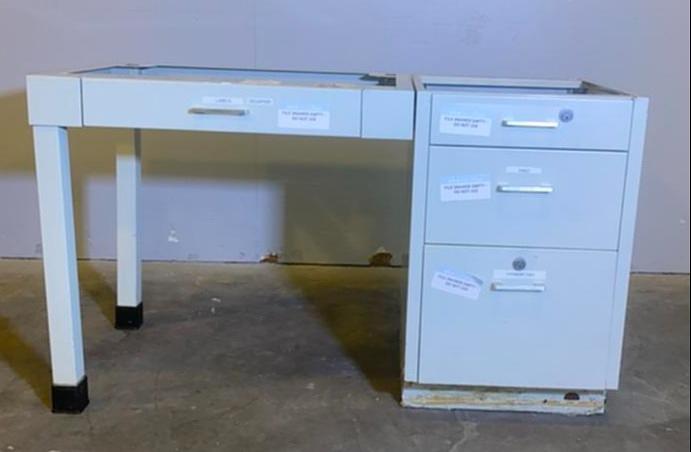 St. Charles Table with Casework (S6LLST4380)