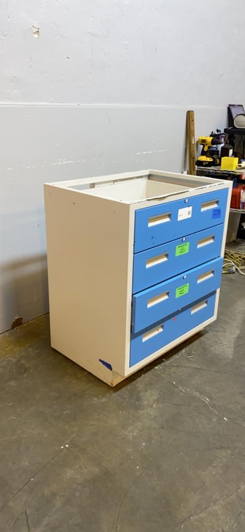 30" 4 Drawer Recessed Handles(S6LLST5142)