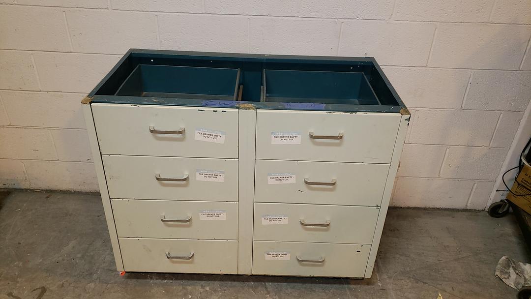 42" 8 Drawer St Charles Casework(S6LLST10050)