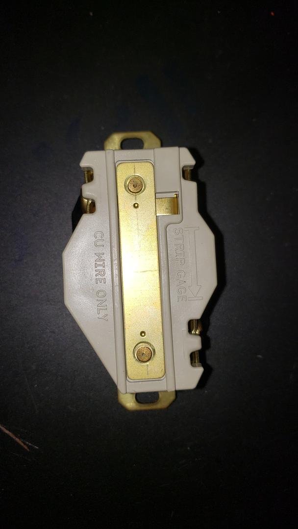 *Pickup Only* Lot of 10 Hubbell 20A 250V 2P3W 2 Pole 3 wire HBL2320 NEMA L6-20R Twist Lock Receptacle(S6LLST8675)