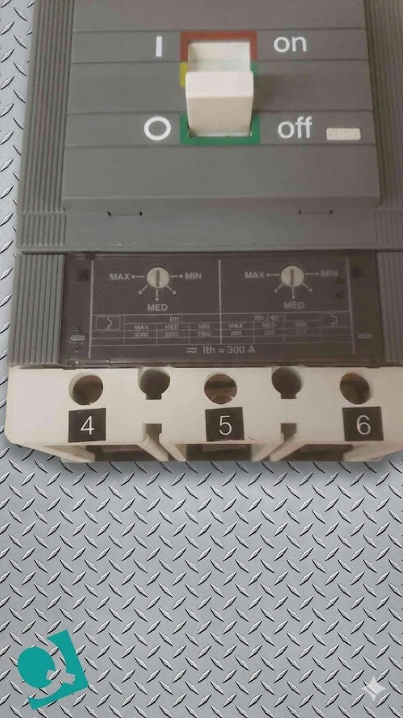 ABB 300A 3 POLE UNIT 600VAC/600VDC CIRCUIT BREAKER SACE S5(SKU: 110466)