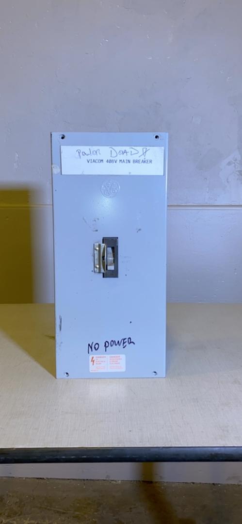 TE100F GE Type 1 Enclosure w/ TED134100UL Circuit Breaker(S6LLST4245)
