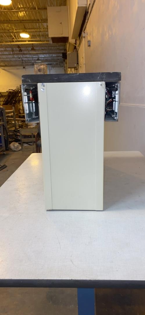 25x12x18" Lab Casework Reagent Shelf w/ Wiremold Metal & Epoxy Top(S6LLST5166)
