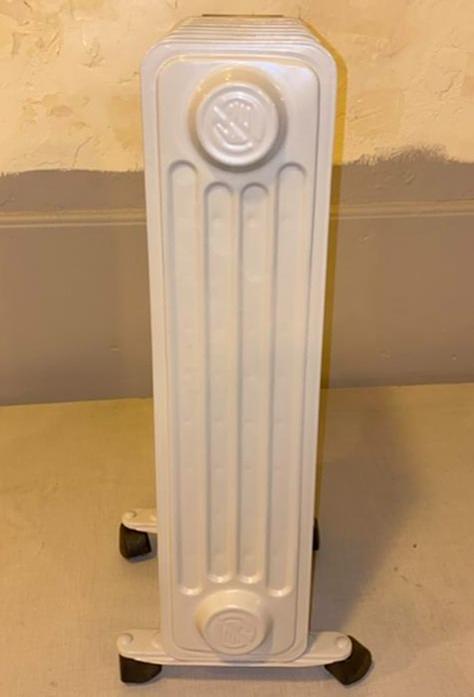 Lot of 12 Intertek Small Heater CYAA45-7 1500WATT Oil Filled(S6LLST3749)