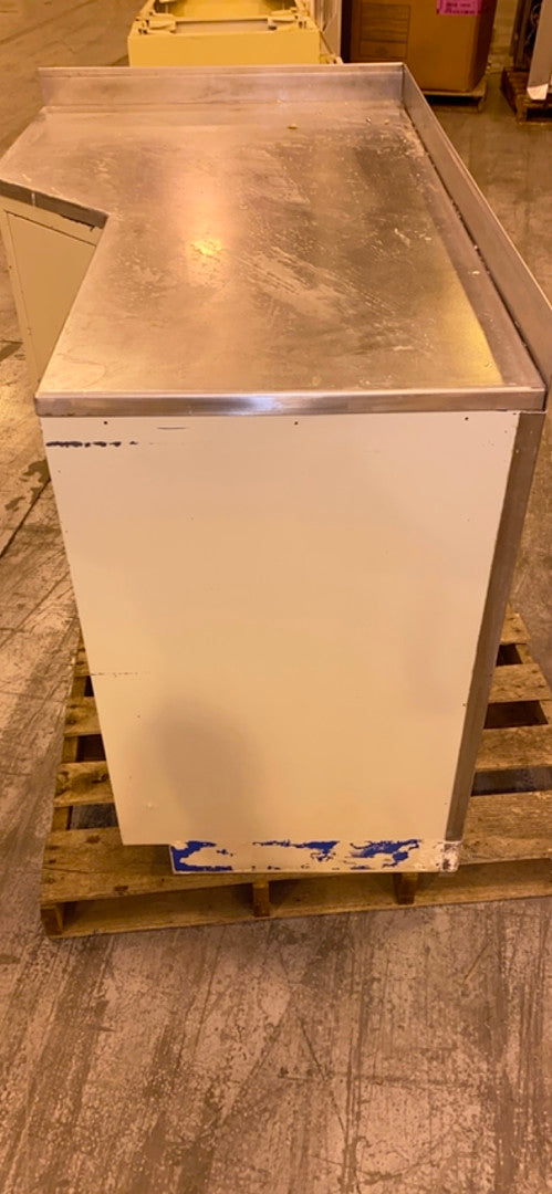 56"x33" L Corner Lab Casework Stainless Steel Top(S6LLST2848)