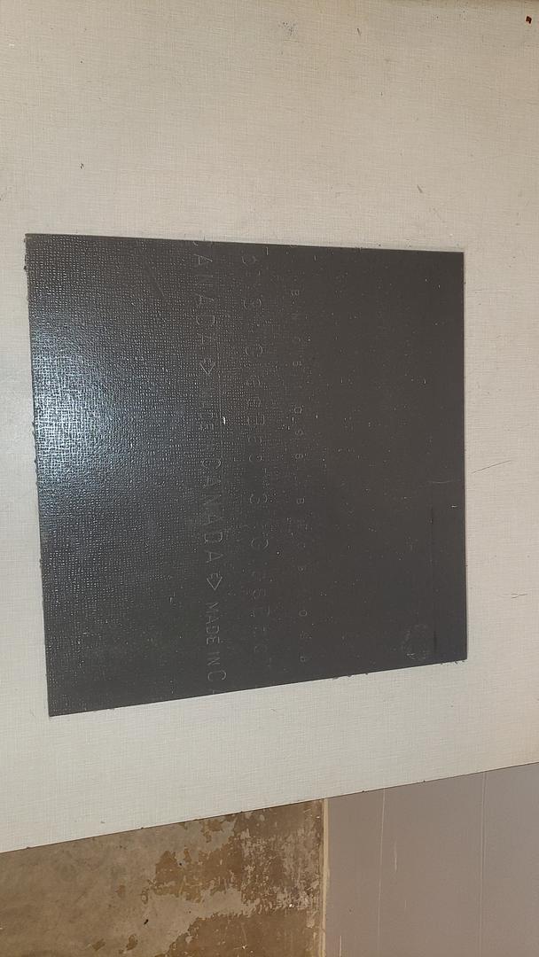 20" x 20" Carpet Squares(S6LLST7365)