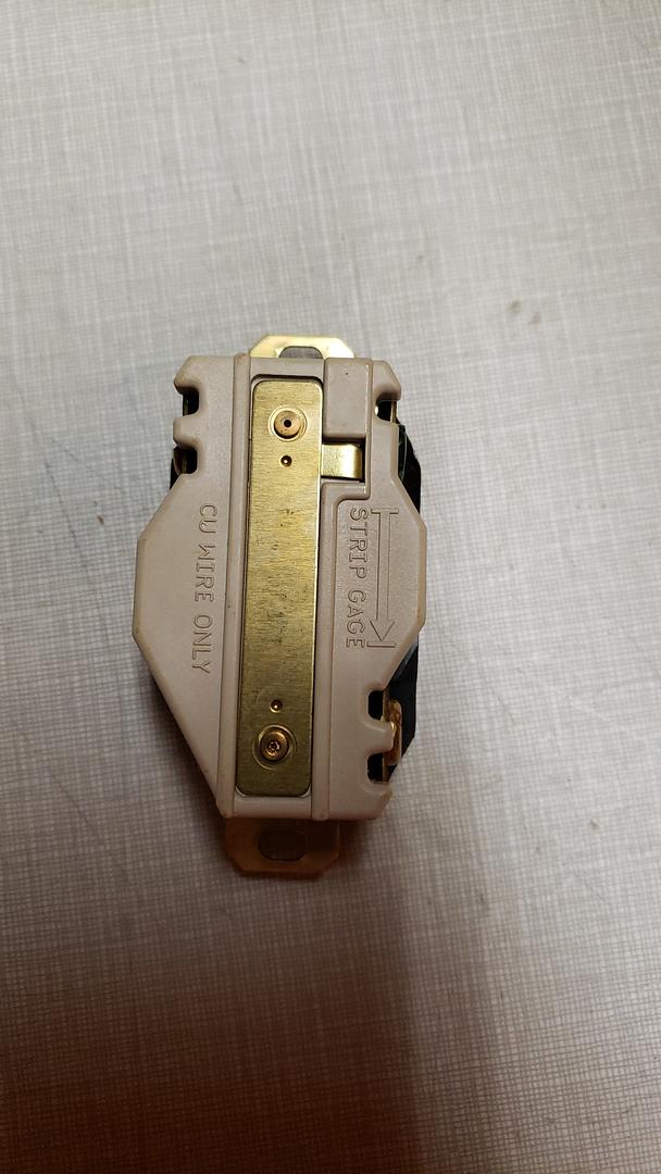 *Pickup Only* NEW Hubbell Twist-Lock Receptacle 30A 250V HBL2620(S6LLST8671)