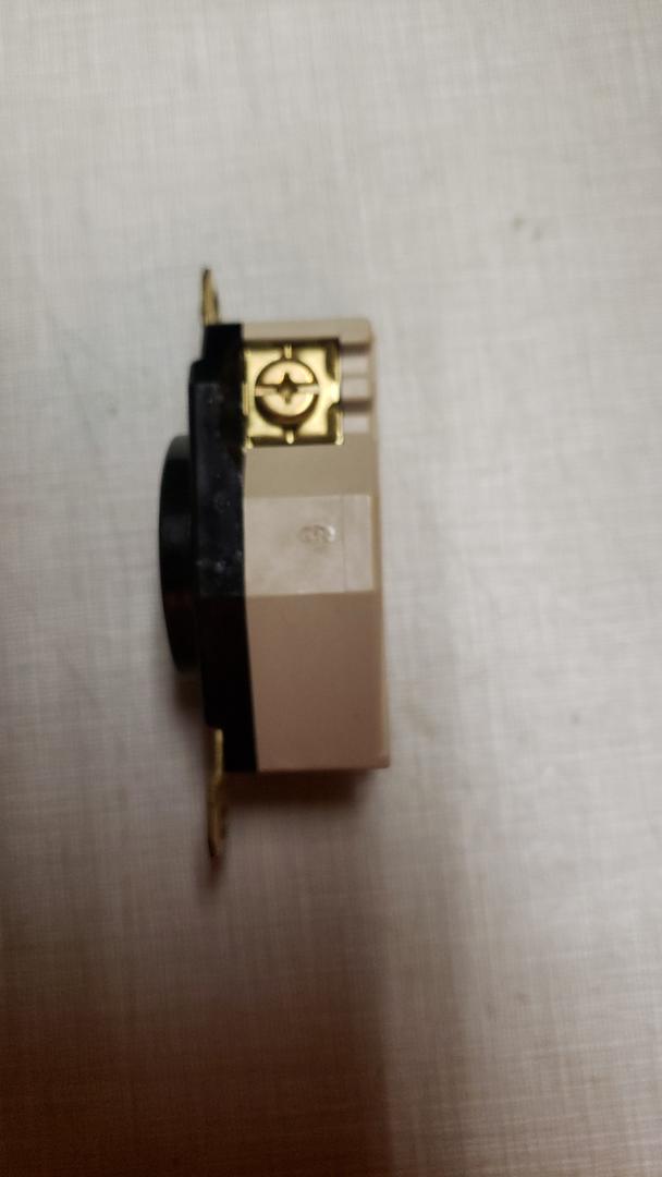 *Pickup Only* NEW Hubbell Twist-Lock Receptacle 30A 250V HBL2620(S6LLST8671)