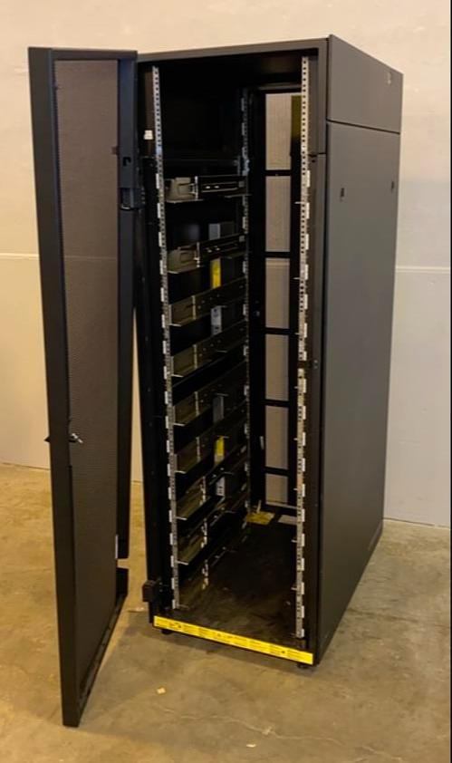 42U IBM Server Rack Telecom Cabinet (S6LLST4058)