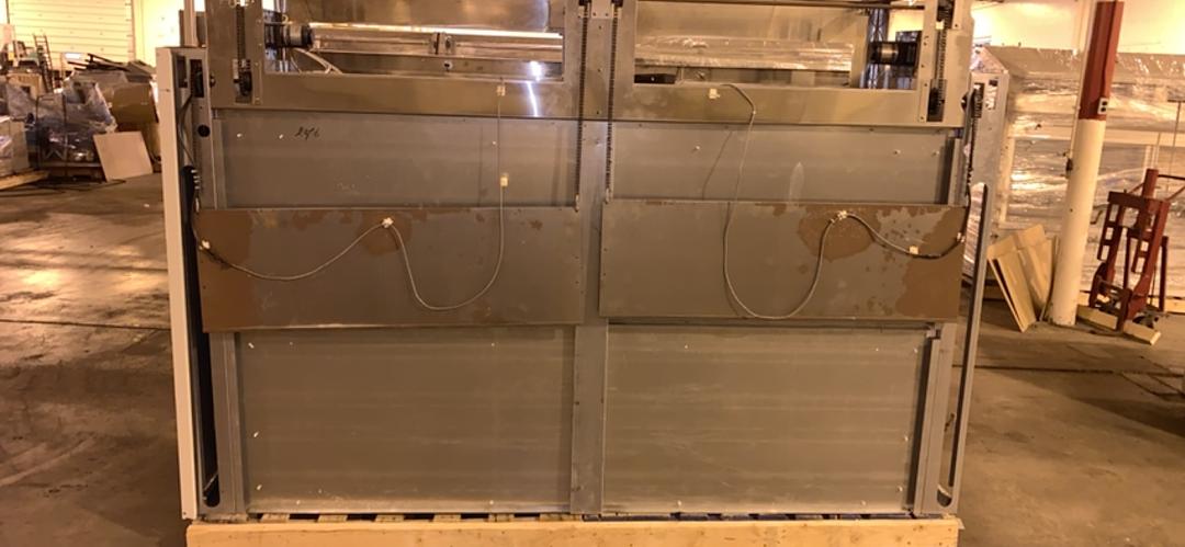 8' Jamestown Isolator II Ducted Chemical Fume Hood(S6LLST6538)